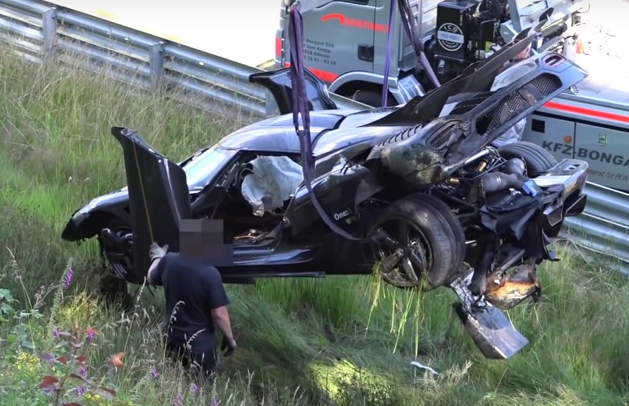 Koenigsegg-Nurburgring-crash